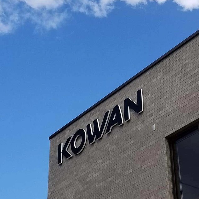 チャンネル文字（箱文字）の画像